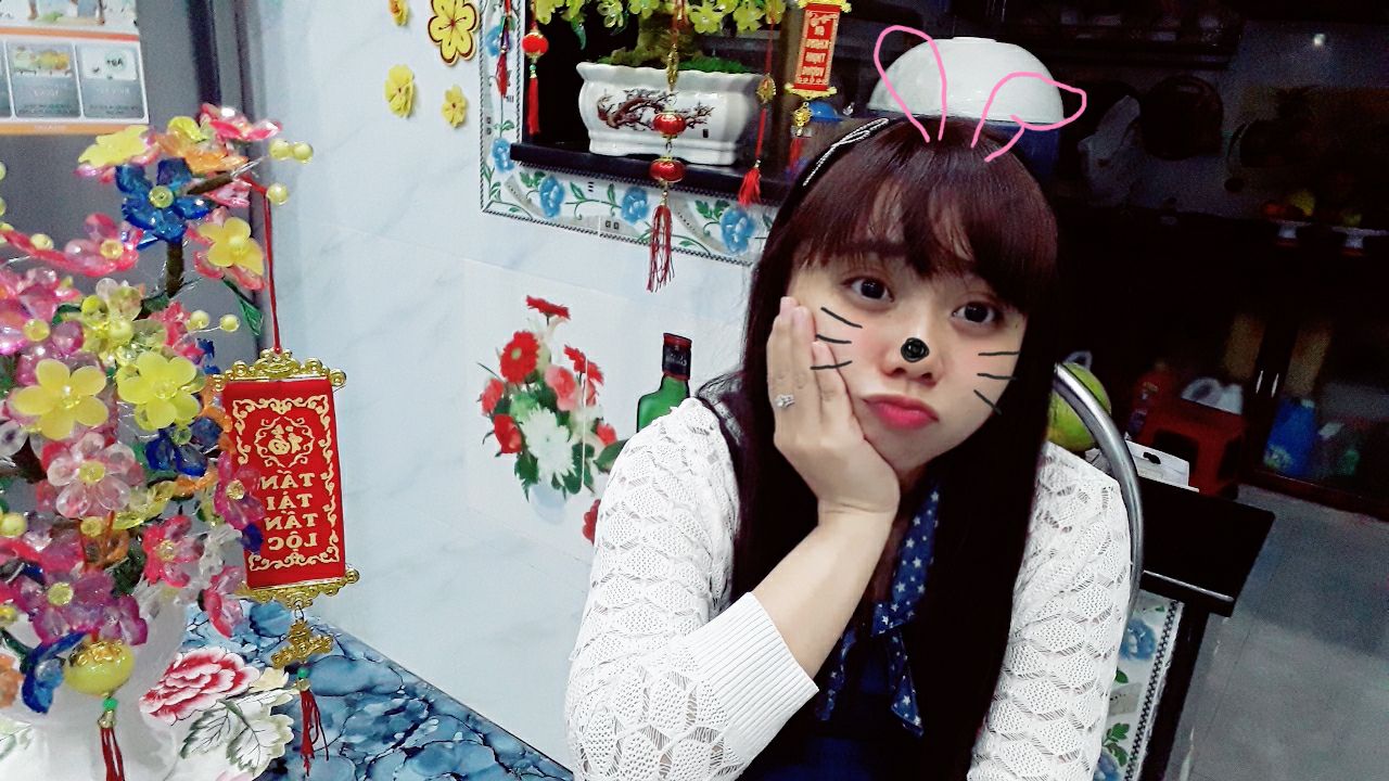 Em Trinh học viên học Lập trình VBA.